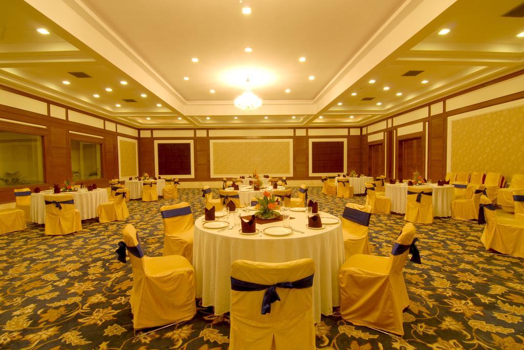 Chanakya Bnr Hotel Ranchi Exterior foto